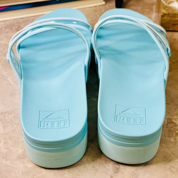 REEF Sandals Womens Size 10 Vista Hi-Energy Blue Slip On Slide Comfort NEW - Picture 2 of 9